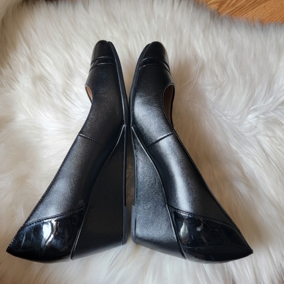 New Abella Jubilee Wedge Pump 9 - Picture 3 of 8